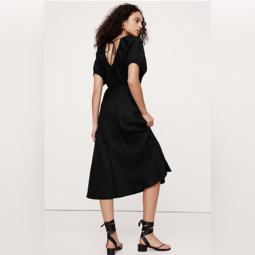 BANANA REPUBLIC VISCOSE-LINEN RUCHED MIDI DRESS